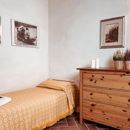 Appartamento Astra - Cenami - Grande Piscina Con Vista